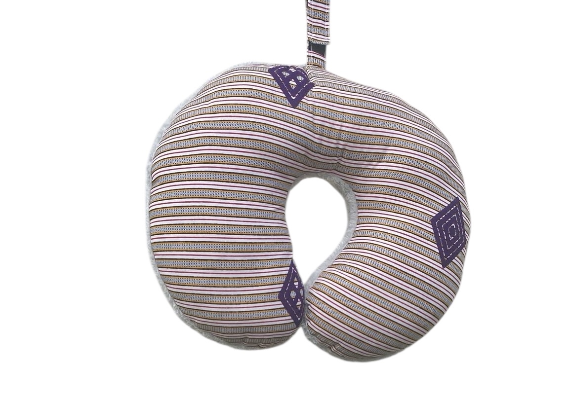 Coussin de voyage en pagne wax